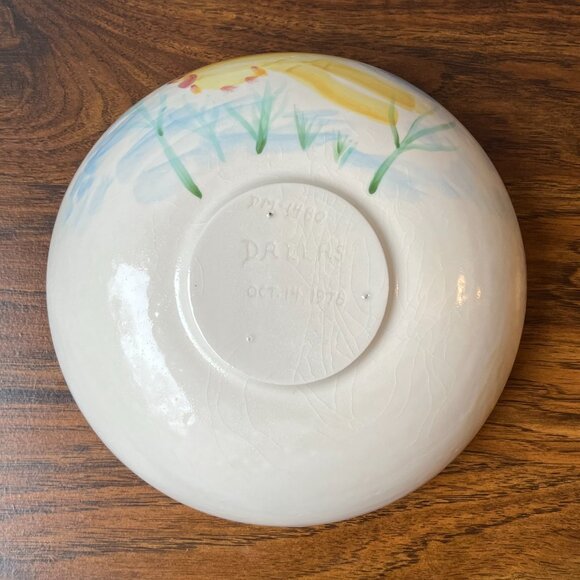 Folk-Art Style Hand-Painted Aquarium Fish Motif Bowl Art Pottery DALLAS 1978 - Picture 12 of 14